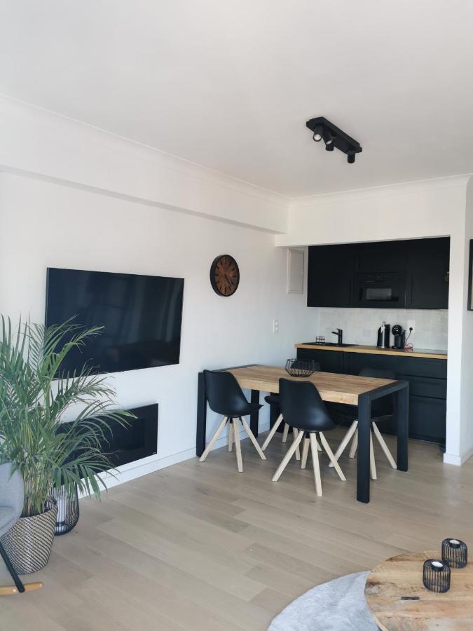 Studio De Strandloper Met 1 Zetelbed En 1 Bedkast Leilighet Middelkerke Eksteriør bilde