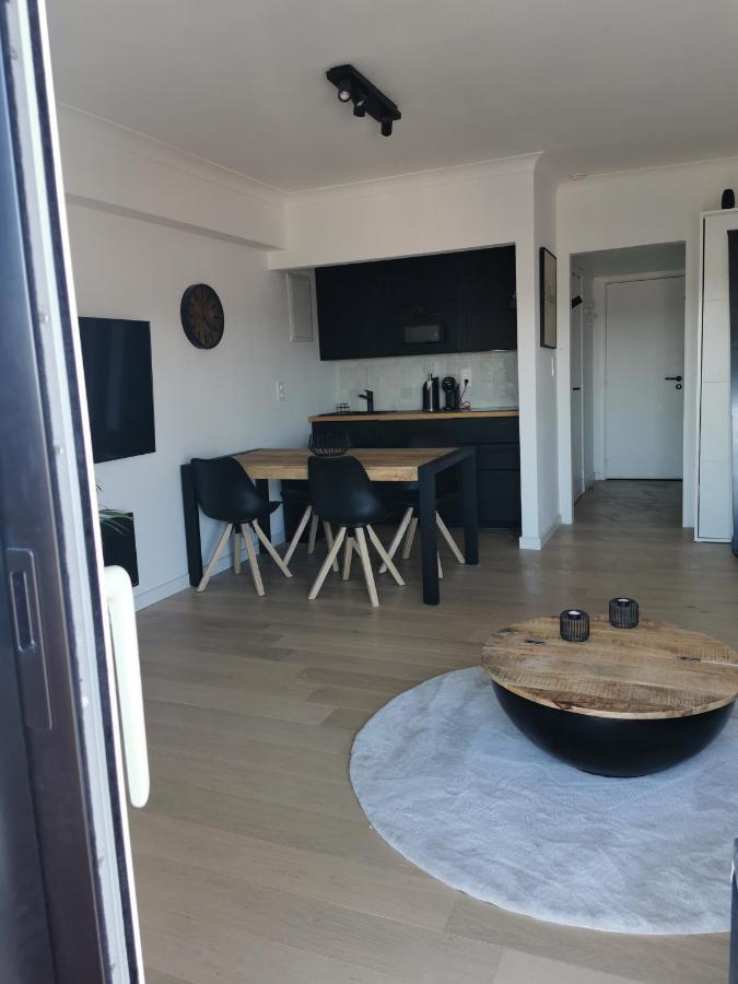 Studio De Strandloper Met 1 Zetelbed En 1 Bedkast Leilighet Middelkerke Eksteriør bilde